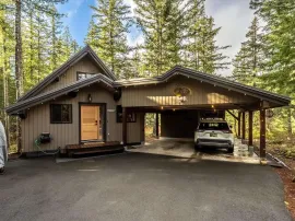 4 RIDGE DRIVE, Whistler, Whistler, BC