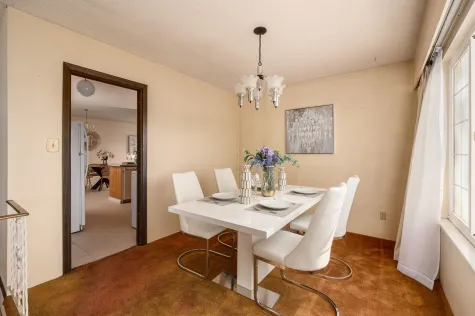 7440 THORMANBY CRESCENT image #2