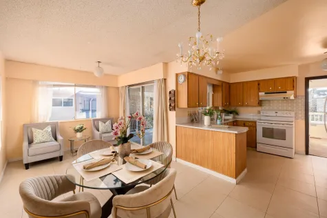 7440 THORMANBY CRESCENT image #4