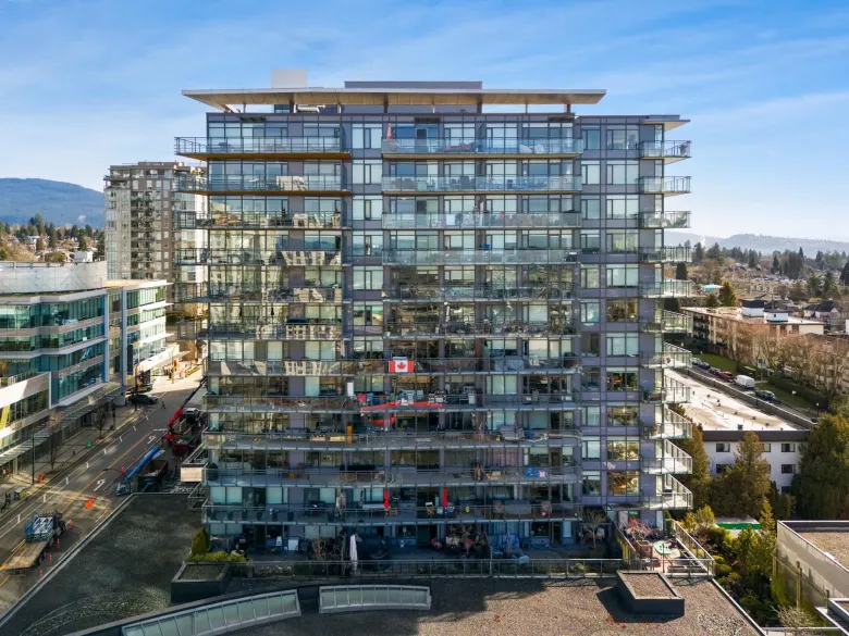 705 111 E 13TH STREET, North Vancouver, BC