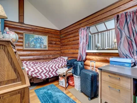 817 BYNG ROAD image #3