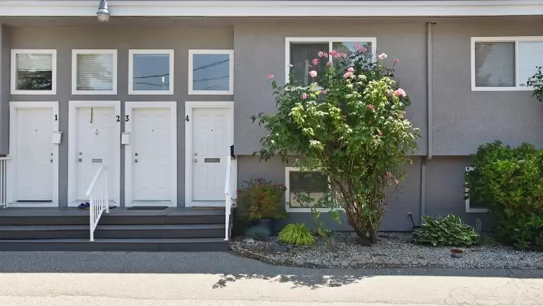 4 33900 MAYFAIR AVENUE image #1