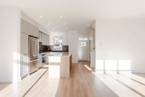 175 1310 MITCHELL STREET image #4