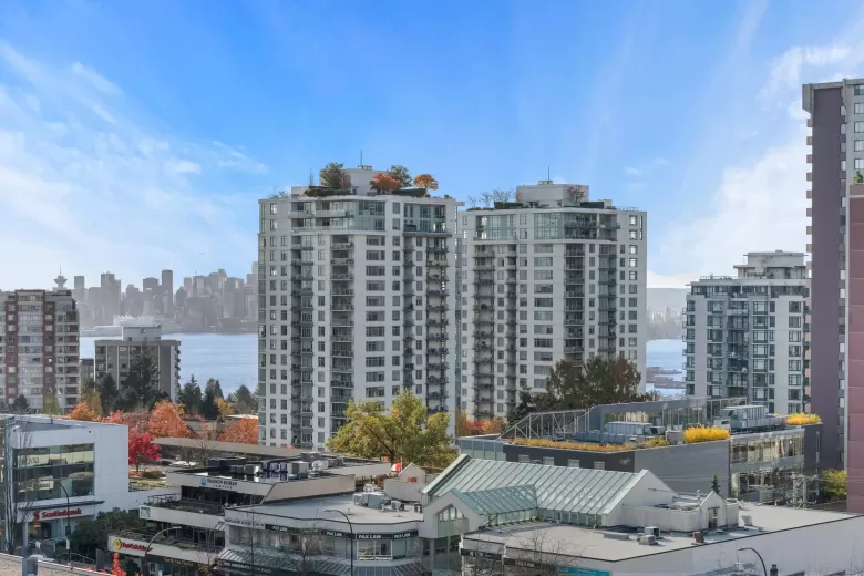 602 1515 EASTERN AVENUE, North Vancouver, BC for sale