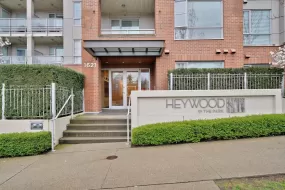 407 1621 HAMILTON AVENUE, North Vancouver, North Vancouver, BC