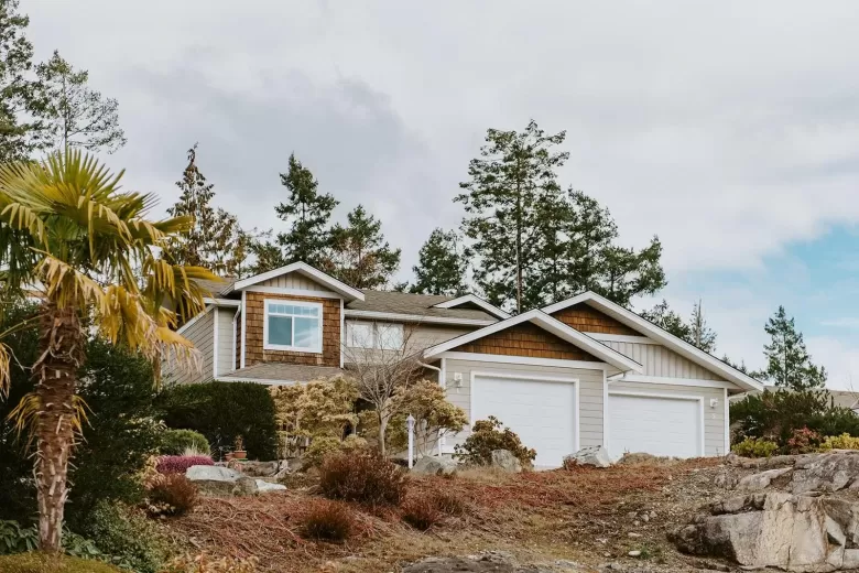4 12710 LAGOON ROAD image #1