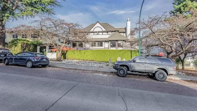 2 2015 W 3RD AVENUE image #1