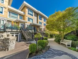 24 728 W 14TH STREET, North Vancouver, North Vancouver, BC