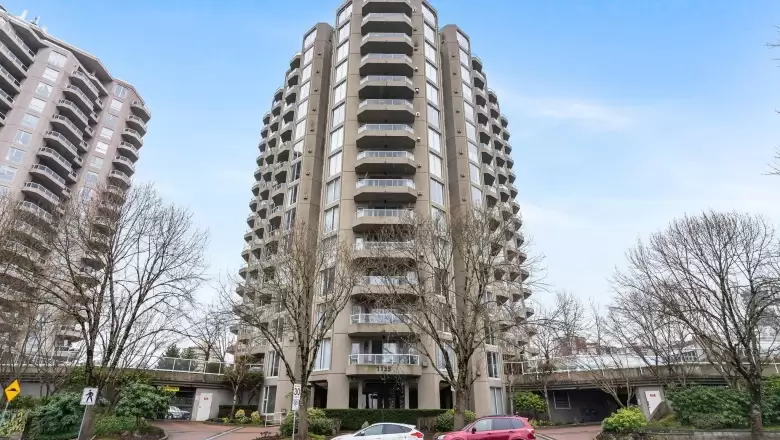 205 1135 QUAYSIDE DRIVE image #1