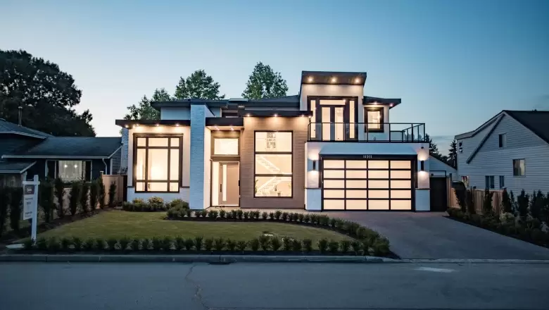 10911 ROSECROFT CRESCENT image #1