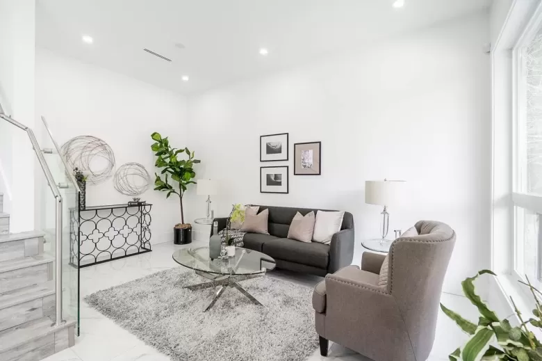 9889 HUCKLEBERRY DRIVE image #1