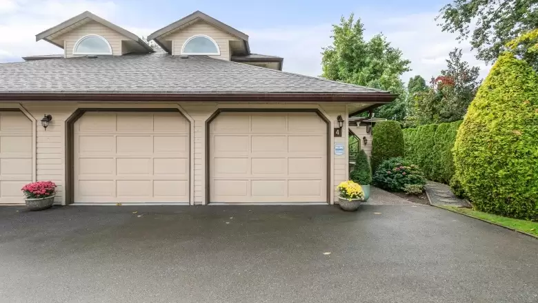 4 9515 WOODBINE STREET image #1
