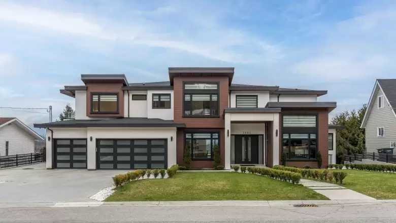 3083 STARLIGHT WAY image #1