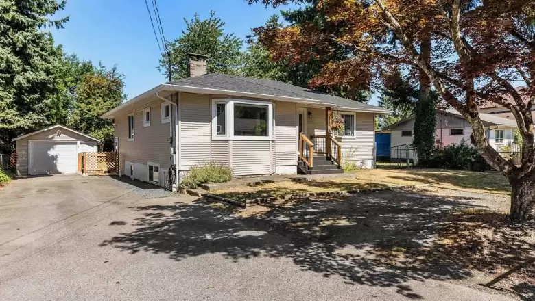 46267 STRATHCONA ROAD image #1