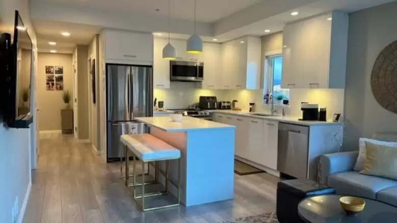516 38033 SECOND AVENUE image #1