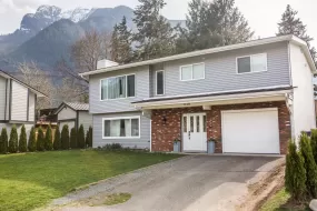 650 OGILVIE ROAD, Hope & Area, Hope, BC