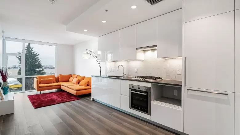 207 8181 CHESTER STREET, Vancouver, BC