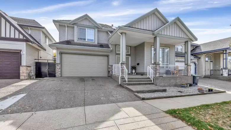 14642 67A AVENUE image #1