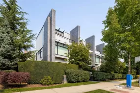 979 W 46TH AVENUE, Vancouver West, Vancouver, BC