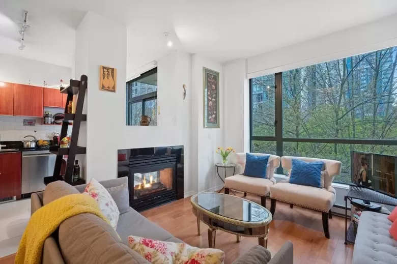 302 1239 W GEORGIA STREET image #1