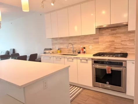 423 9500 TOMICKI AVENUE image #4