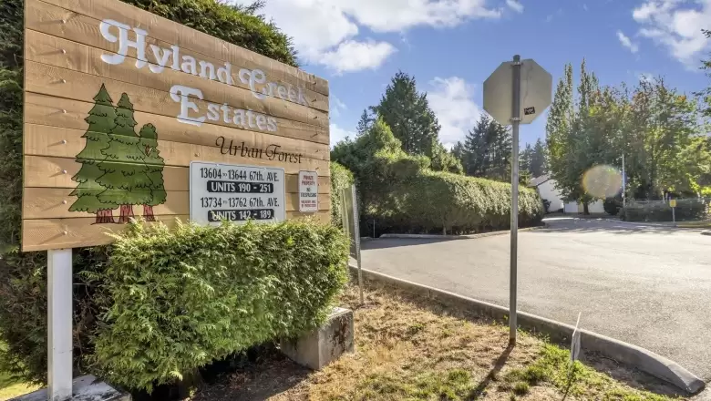 146 13762 67 AVENUE image #1