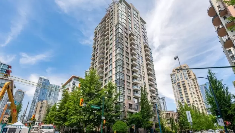 2109 1295 RICHARDS STREET image #1