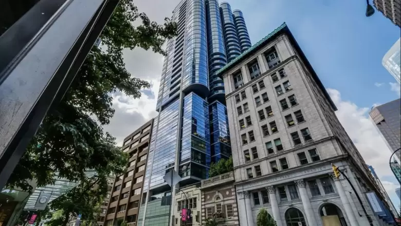 2404 838 W HASTINGS STREET image #1