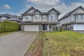 27082 35 AVENUE, Langley, Langley, BC