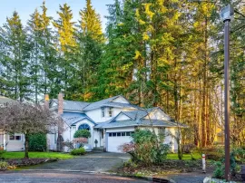 5605 SUMAC PLACE, North Vancouver, BC