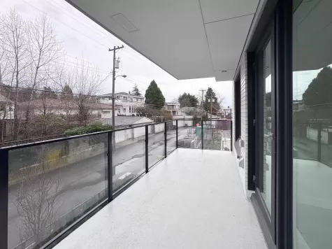 217 5168 CAMBIE STREET image #1