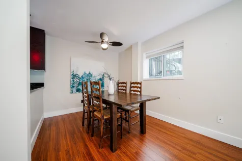1 888 W 16TH STREET image #1