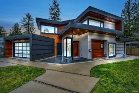 1075 BELVEDERE DRIVE, North Vancouver, North Vancouver, BC