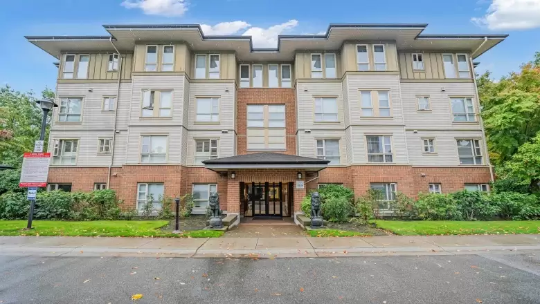 3409 5119 GARDEN CITY ROAD image #1