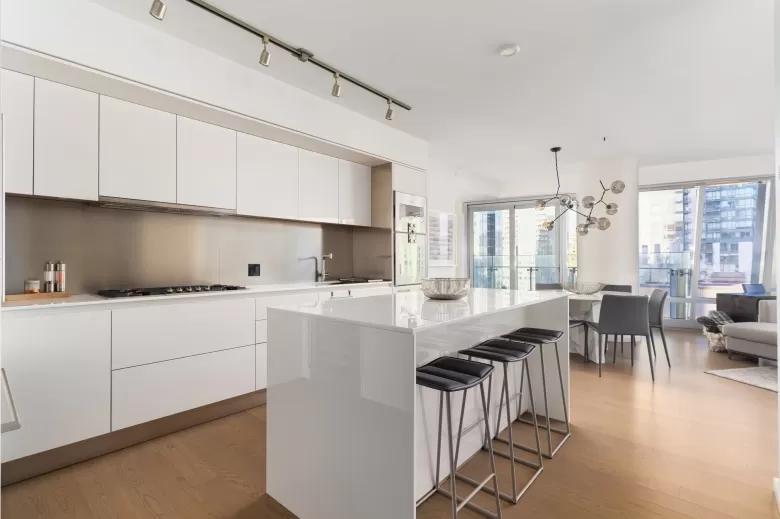 2505 1151 W GEORGIA STREET image #1