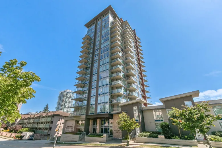 1501 518 WHITING WAY image #1