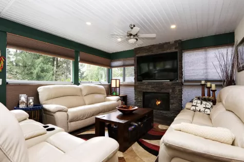 74 53480 BRIDAL FALLS ROAD image #2
