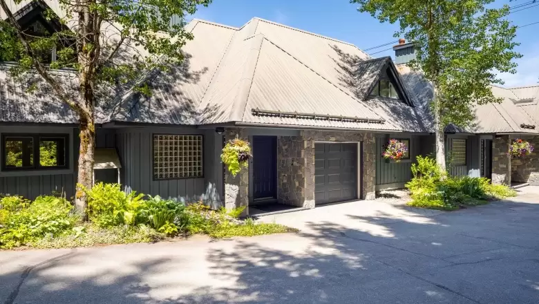 6 4750 GLACIER DRIVE image #1