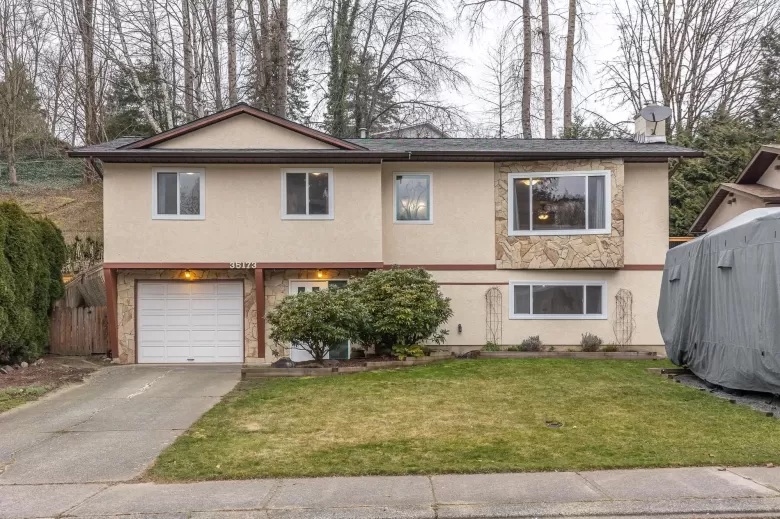 35173 SKEENA AVENUE image #1