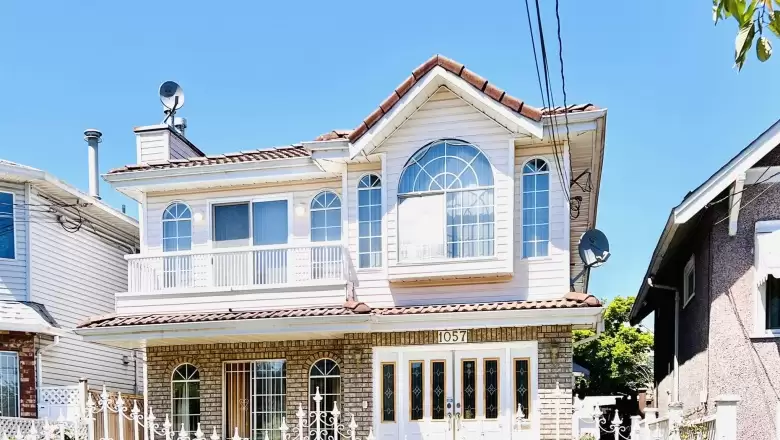 1057 E 14TH AVENUE image #1