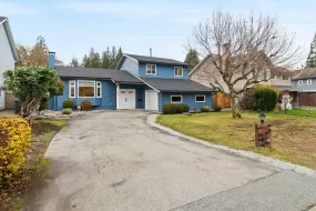 1037 SPRUCE AVENUE, Port Coquitlam, Port Coquitlam, BC