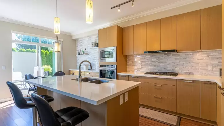 49 10500 DELSOM CRESCENT image #1