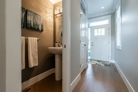 23 15989 MOUNTAIN VIEW DRIVE image #3
