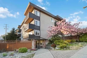 104 241 ST. ANDREWS AVENUE, North Vancouver, BC