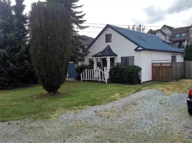 12101 FLETCHER STREET image #1