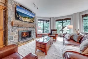 314 2202 GONDOLA WAY, Whistler, Whistler, BC