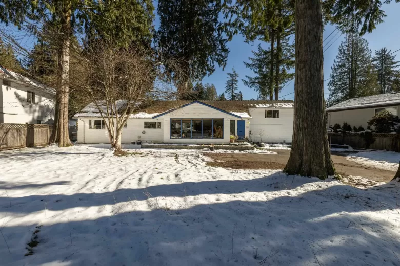 4520 CAPILANO ROAD image #1