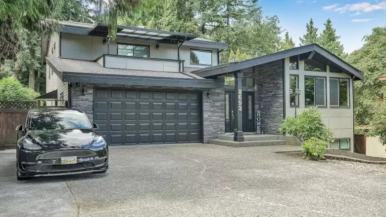 8693 DELNOVA DRIVE image #1
