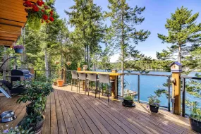 659 WILKS ROAD, Islands-Van. & Gulf, Mayne Island, BC