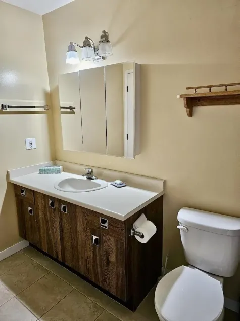 201 45875 CHEAM AVENUE image #4